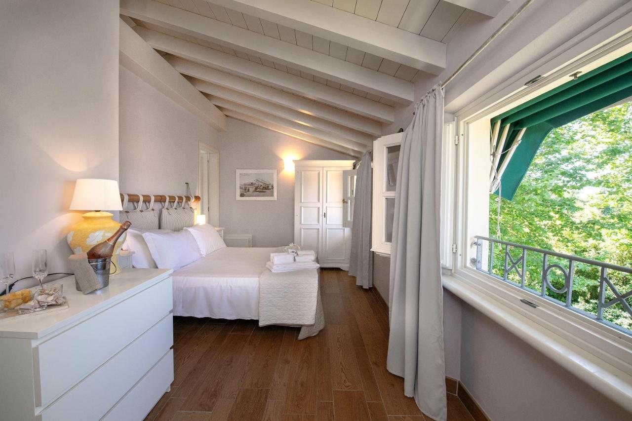 Relais Villa Isabel Pietrasanta Bagian luar foto