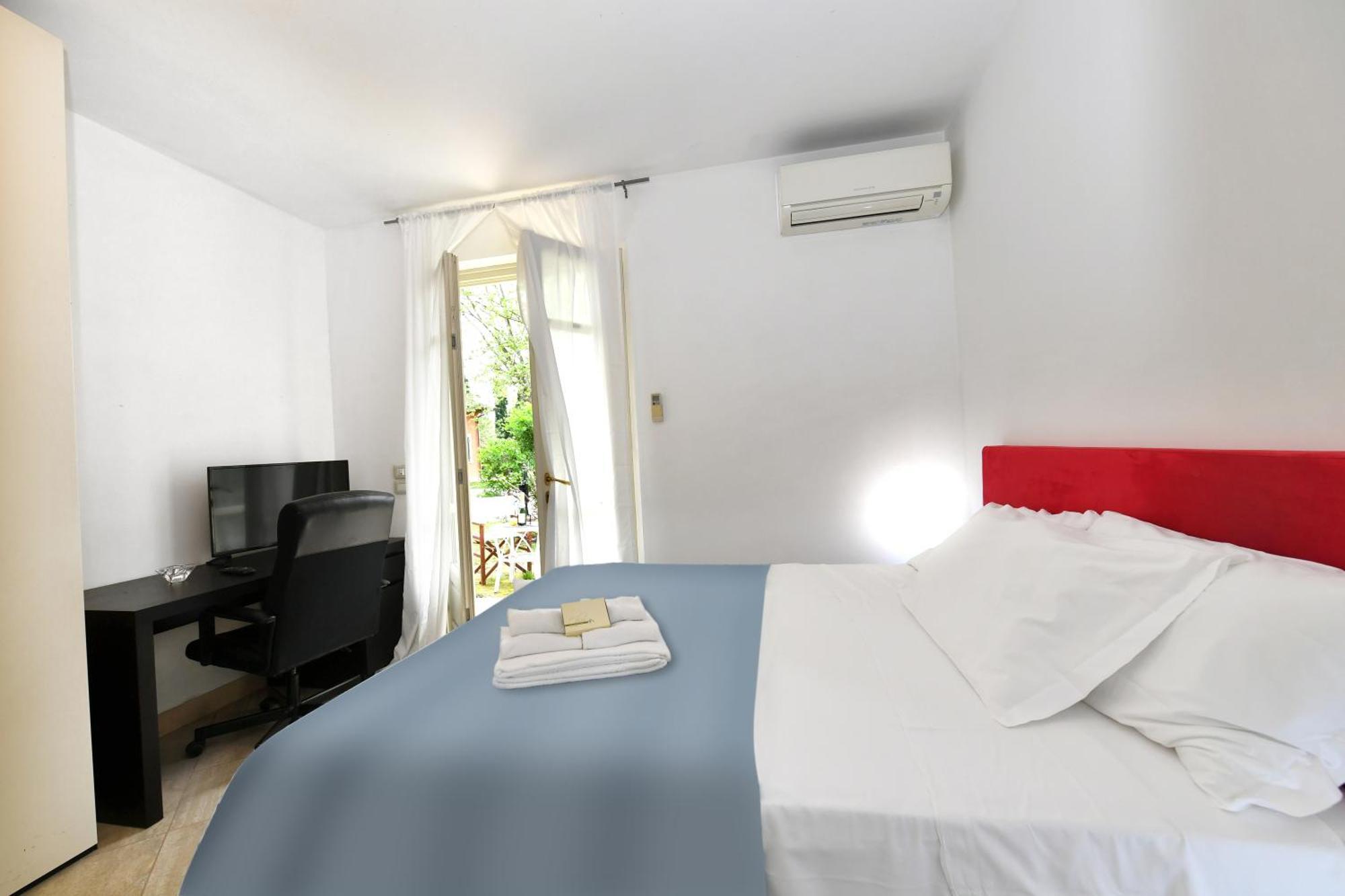 Relais Villa Isabel Pietrasanta Bagian luar foto